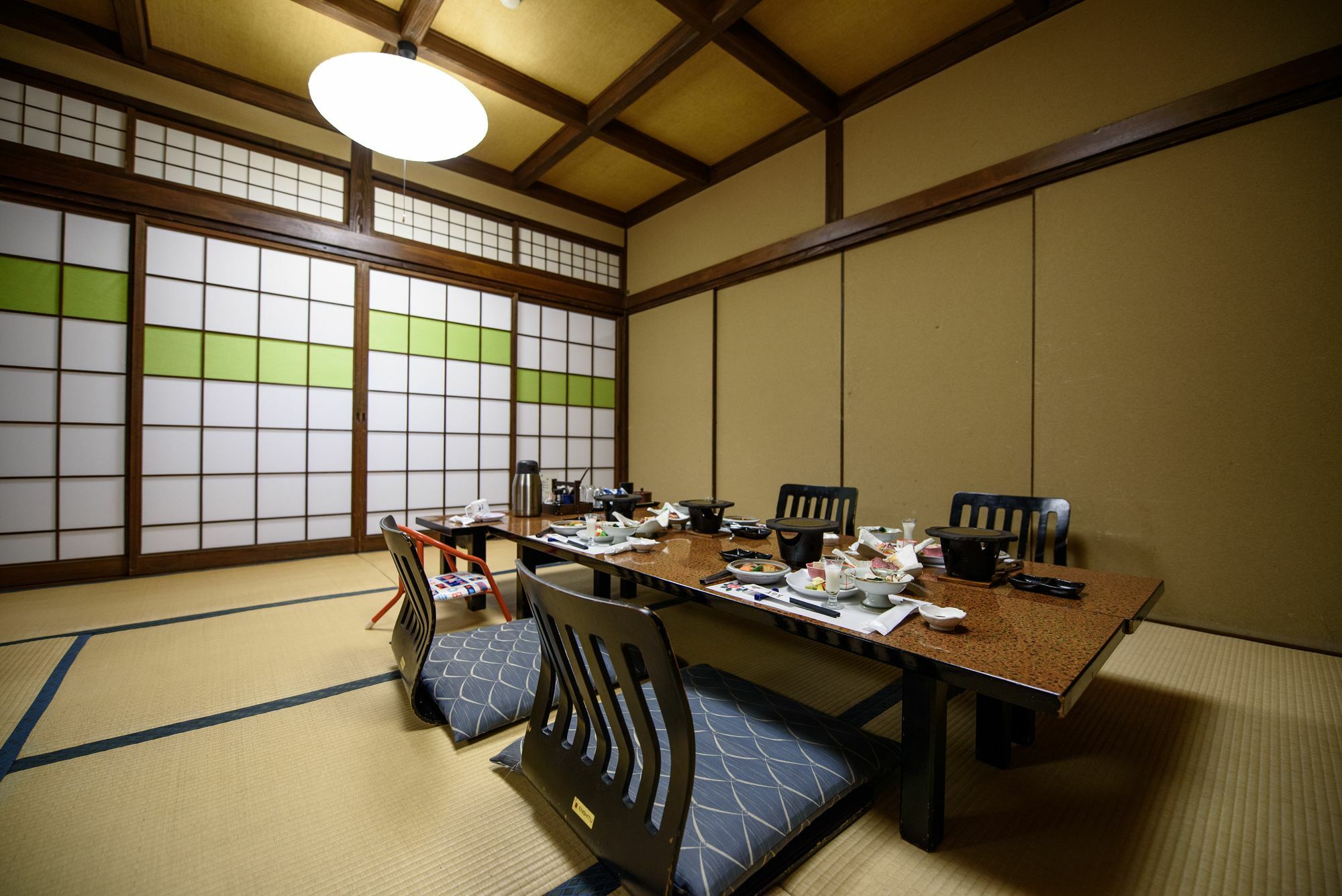 Yunohira Kamiyanagiya Hotell Yufu Eksteriør bilde